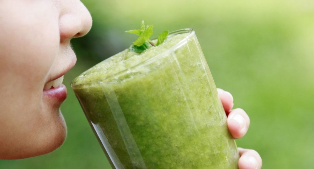 The Benefits of Celery Juice on an Empty Stomach